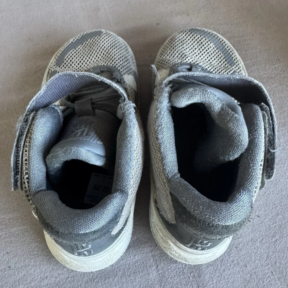 Nike product pair